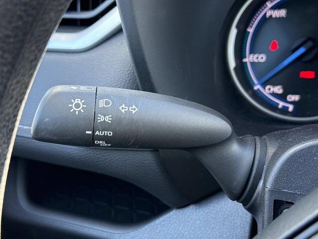 Used 2025 Toyota RAV4 XLE image 26