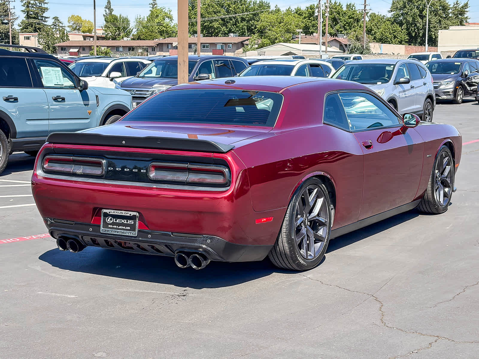 Used 2019 Dodge Challenger R/T w/ Driver Convenience Group RWD image 4