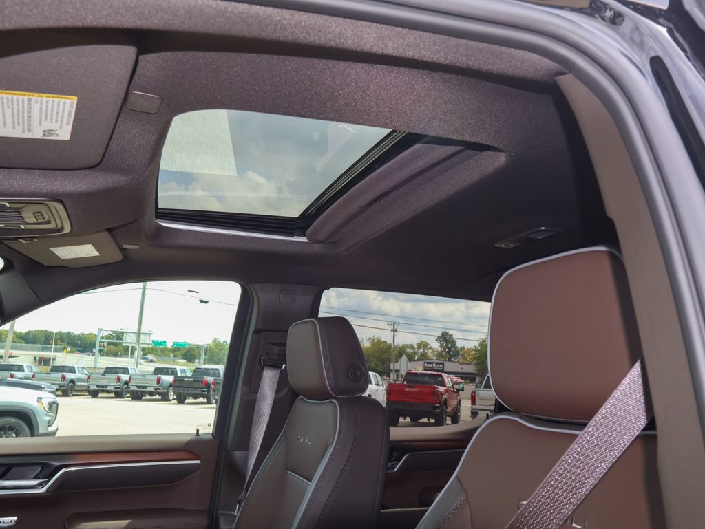 New 2026 GMC Sierra 1500 Denali AWD/4WD image 8