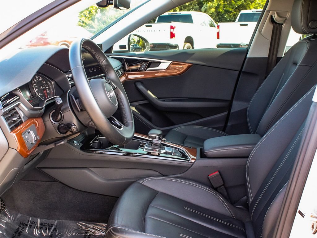 Used 2023 Audi A4 2.0T Premium w/ Convenience Package AWD/4WD image 32