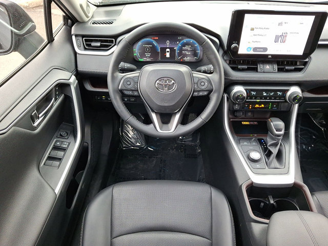 Used 2024 Toyota RAV4 Limited image 22