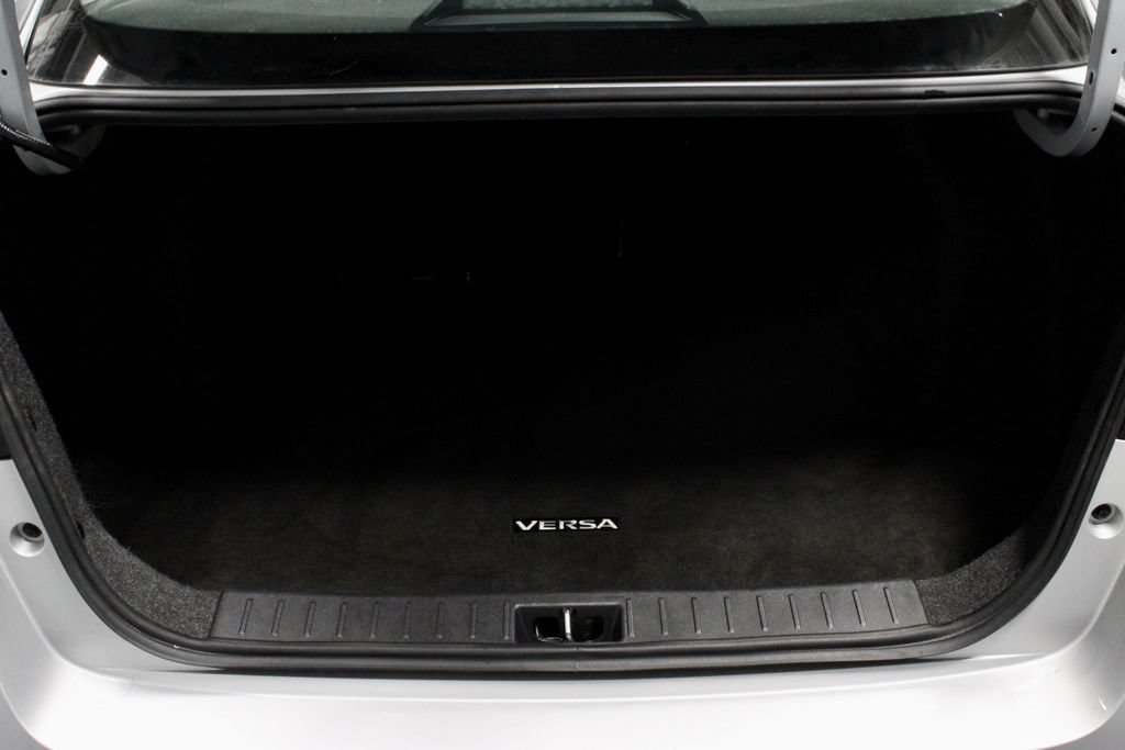 Certified 2024 Nissan Versa SV FWD image 13