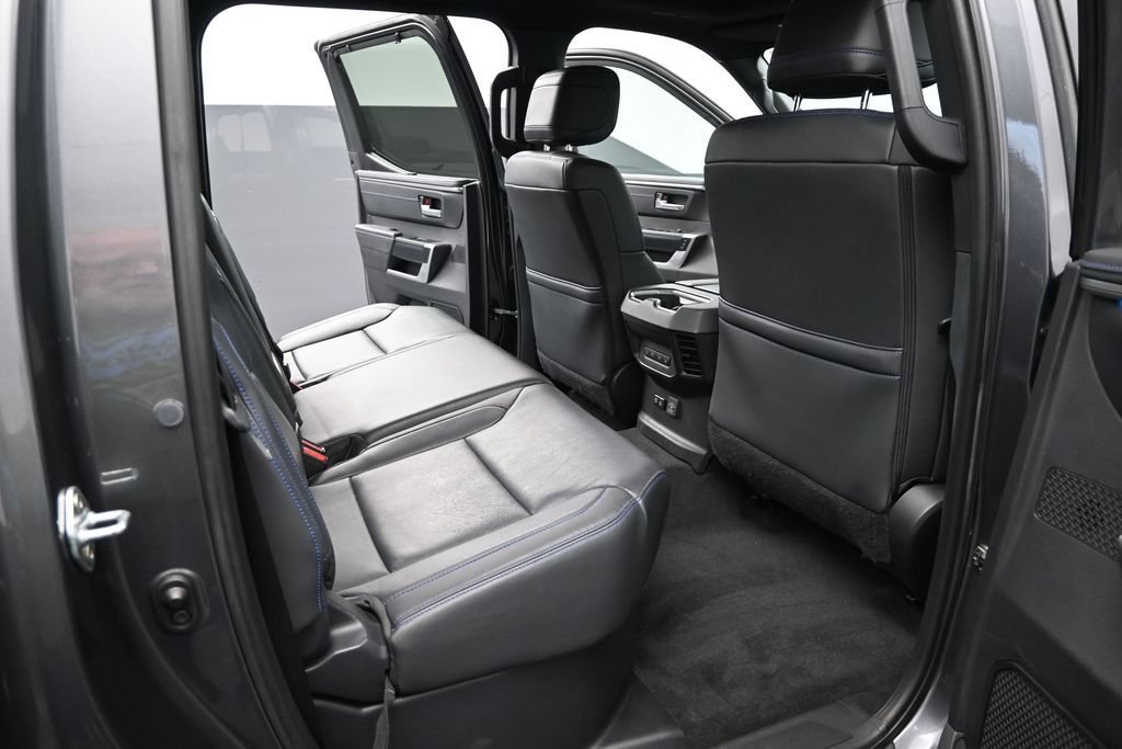 Used 2023 Toyota Tundra Platinum AWD/4WD image 20