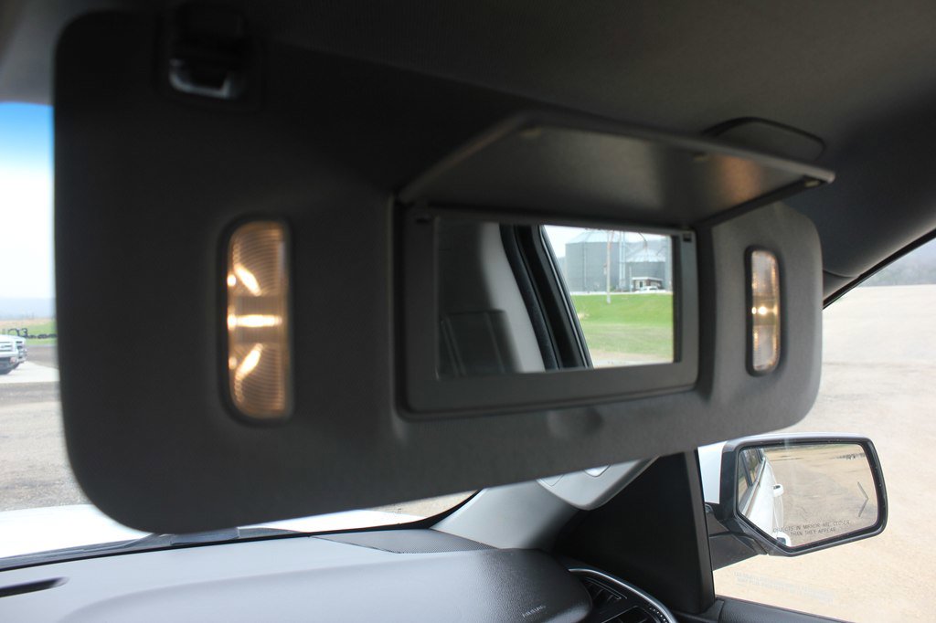 Used 2018 GMC Yukon SLT AWD/4WD image 25