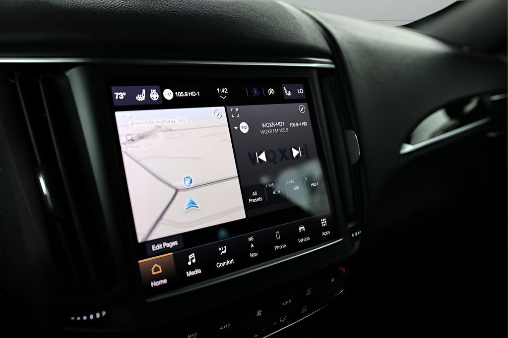 Used 2023 Maserati Levante Modena image 26