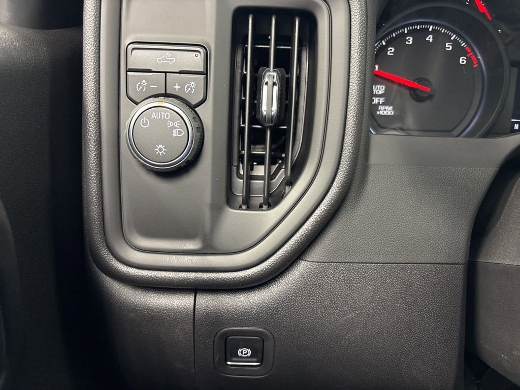 New 2026 Chevrolet Silverado 1500 W/T w/ WT Value Package RWD image 9