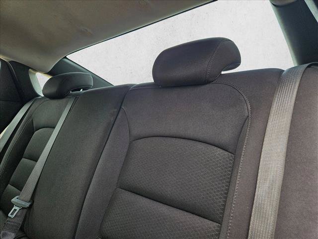 Used 2023 Chevrolet Malibu LS FWD image 15