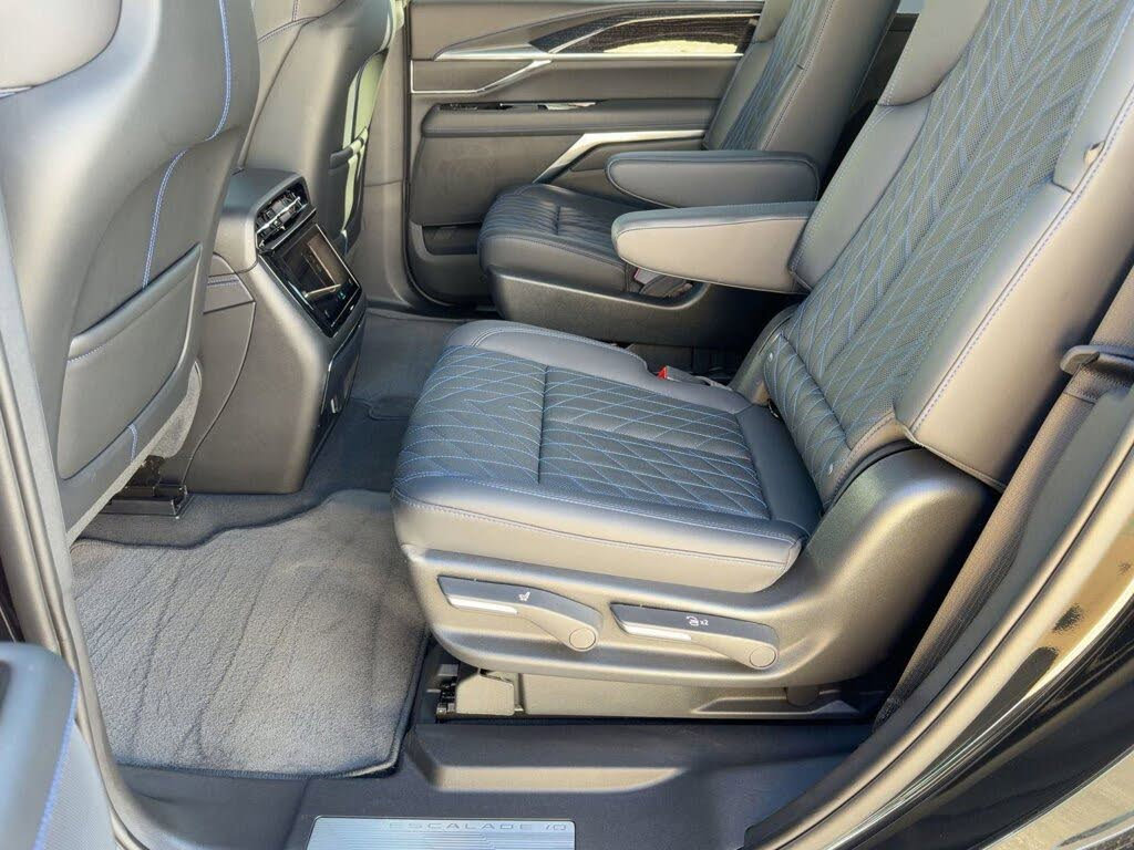 Used 2025 Cadillac Escalade IQ Sport 1 image 24