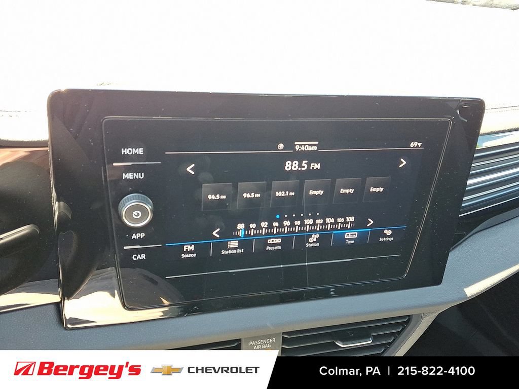 Used 2025 Volkswagen Jetta Sport FWD image 18