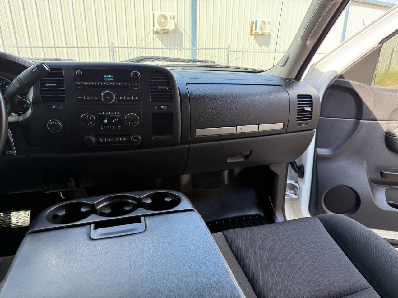 Used 2014 Chevrolet Silverado 2500 LT w/ Interior Plus Package image 24