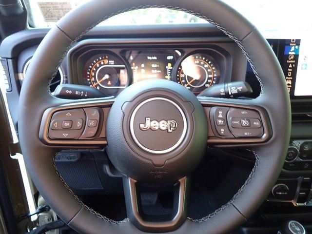 New 2025 Jeep Gladiator Sport image 16