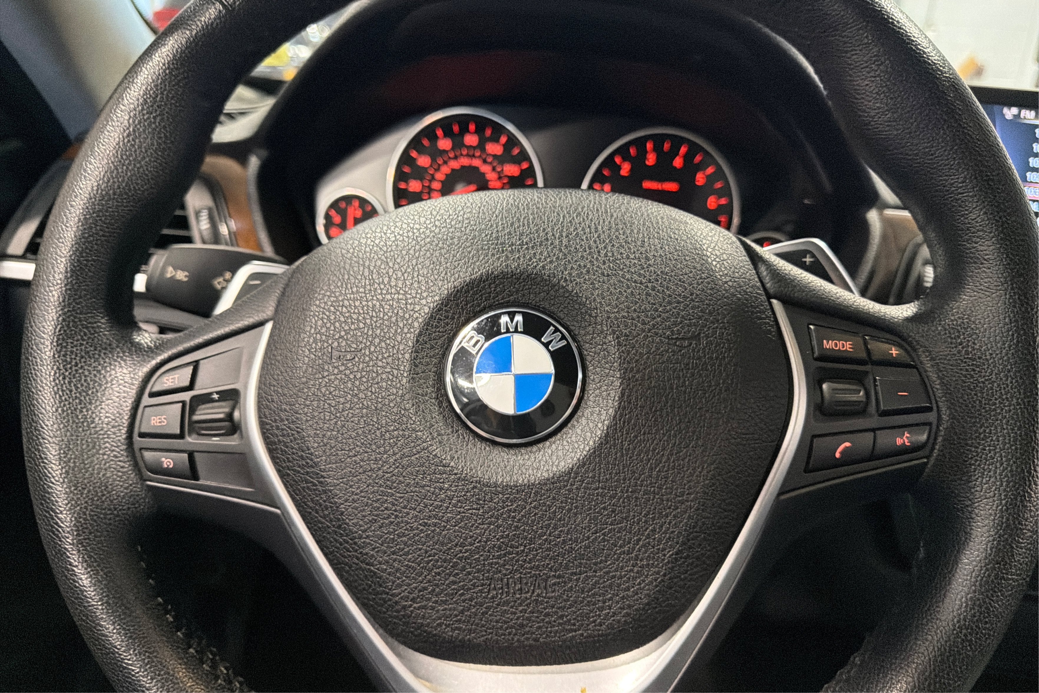Used 2015 BMW 428i xDrive Coupe AWD/4WD image 23