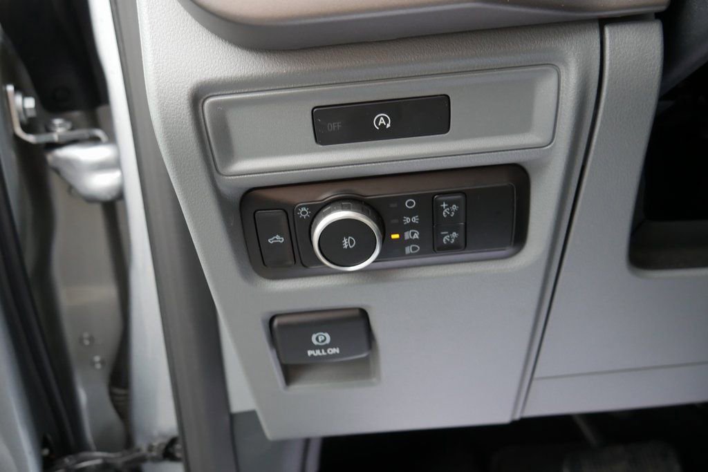 Used 2025 Ford F150 XLT w/ Equipment Group 301A Standard image 11