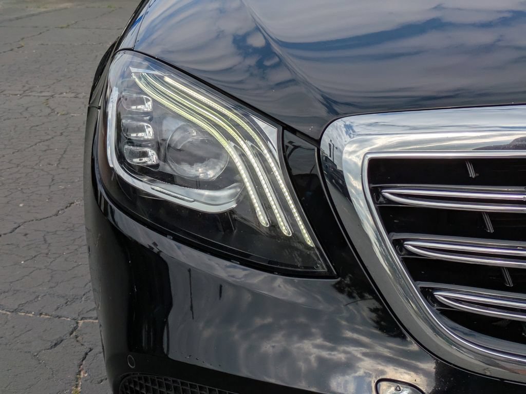 Used 2020 Mercedes-Benz S 560 4MATIC Sedan image 10