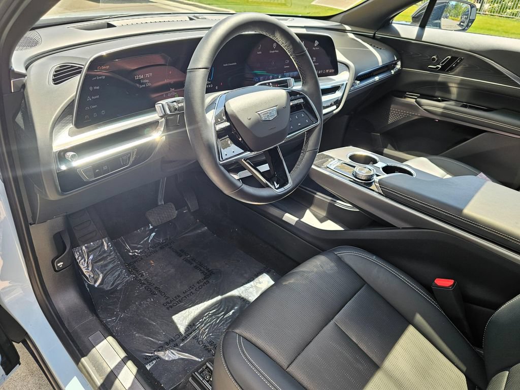 Certified 2024 Cadillac Lyriq Sport AWD/4WD image 19
