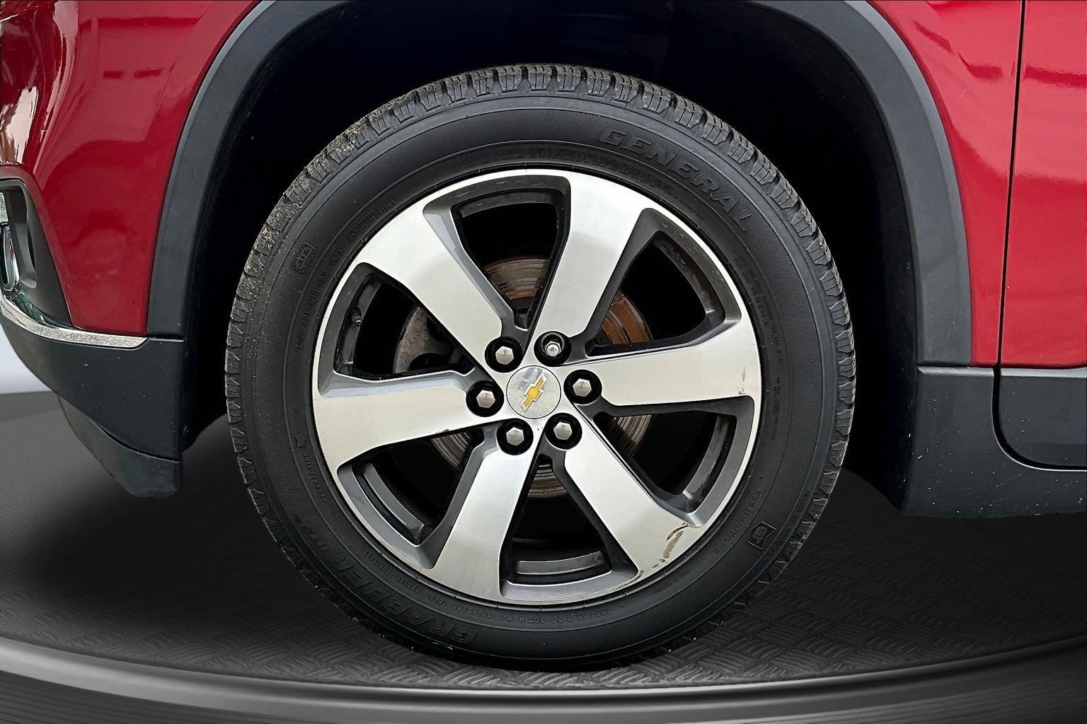 Used 2019 Chevrolet Traverse LT w/ LT Premium Package AWD/4WD image 32