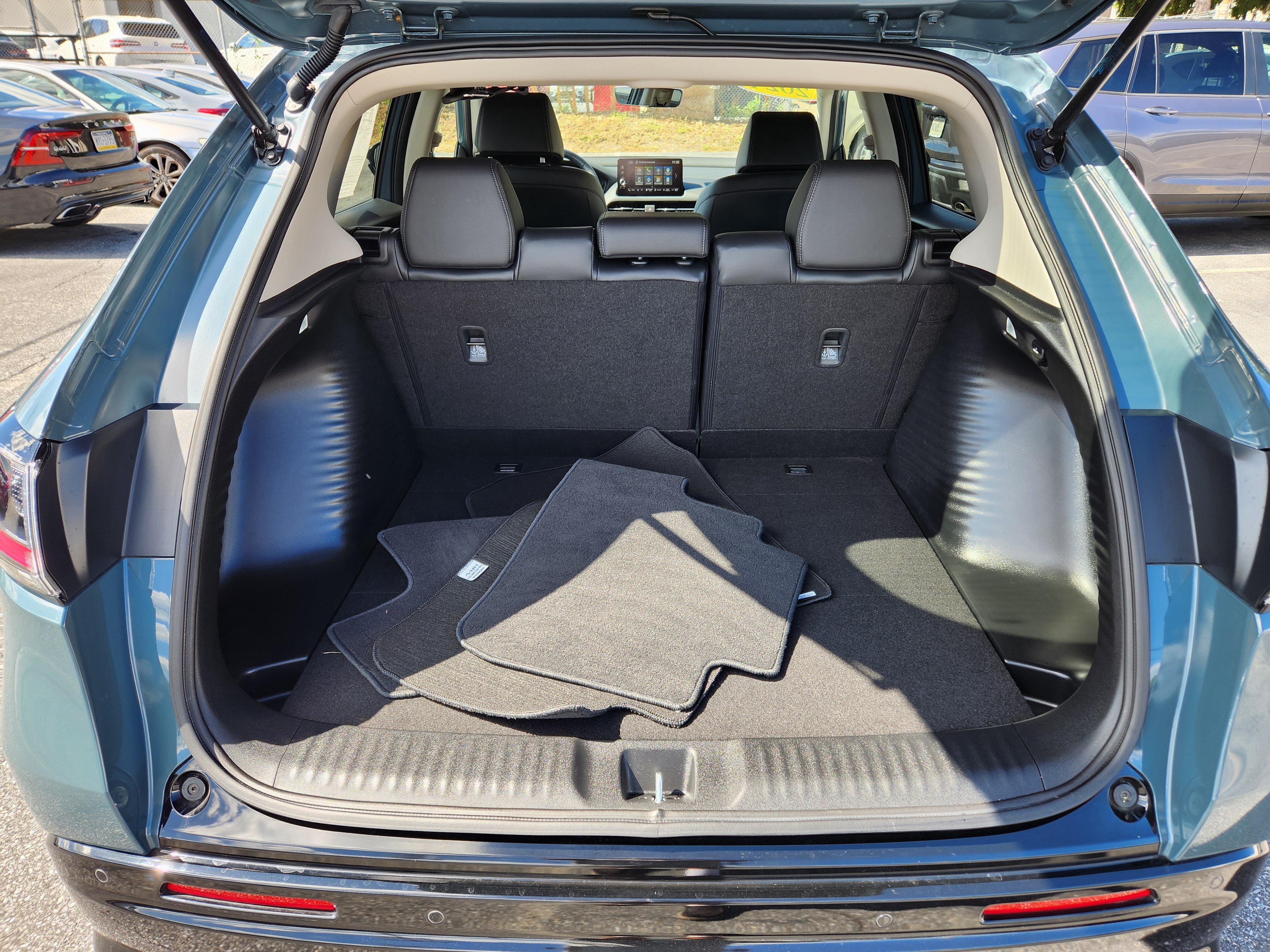 Certified 2024 Honda HR-V EX-L image 8