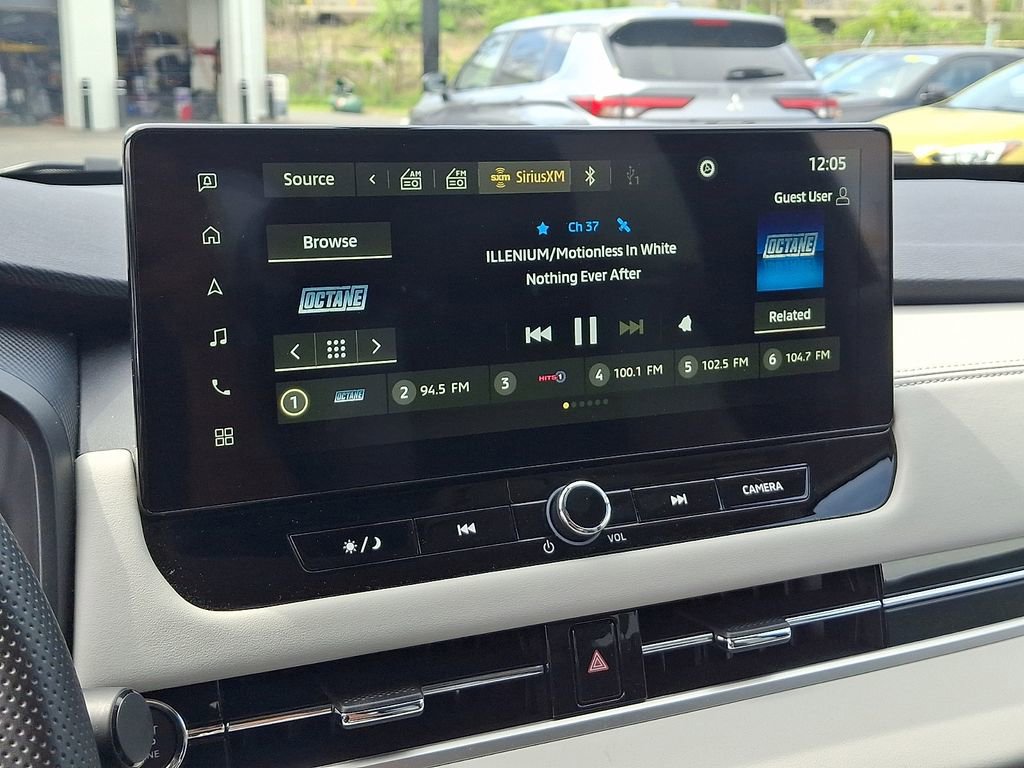 Used 2025 Mitsubishi Outlander SE AWD/4WD image 18