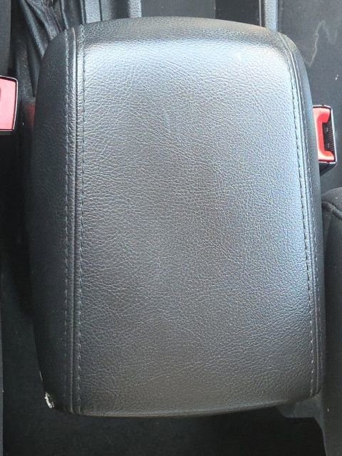 Used 2017 Ford Focus SE FWD image 25