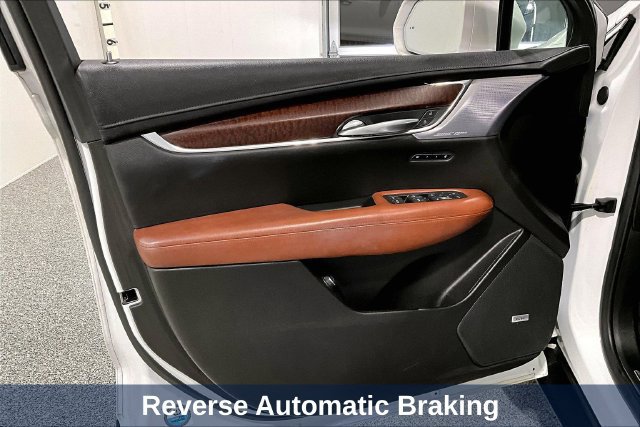 Used 2020 Cadillac XT5 Premium Luxury AWD/4WD image 26