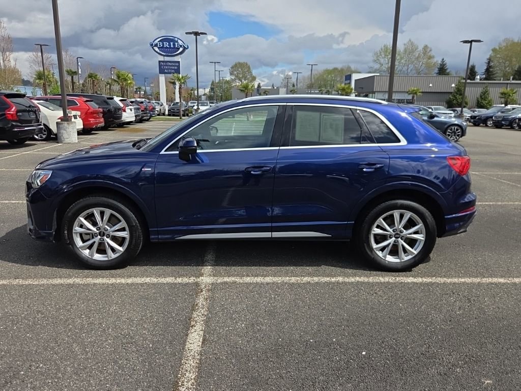 Used 2025 Audi Q3 2.0T Premium AWD/4WD image 2