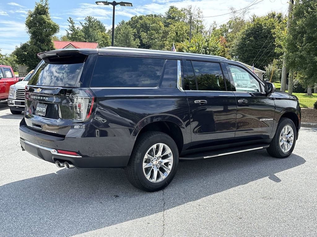 New 2025 Chevrolet Suburban Premier image 8