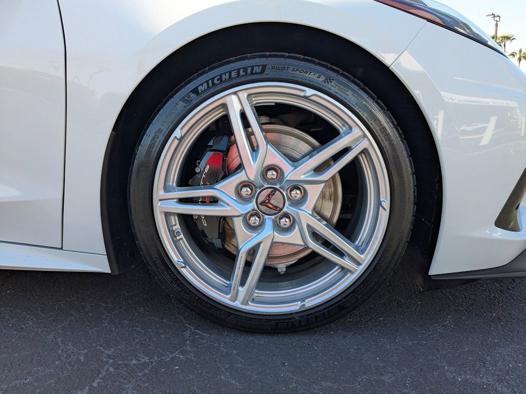 Used 2025 Chevrolet Corvette Stingray Premium Cpe w/ Z51 Performance Package image 11