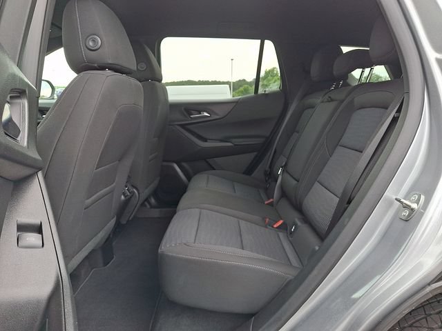 Used 2026 Chevrolet Equinox LT FWD image 10
