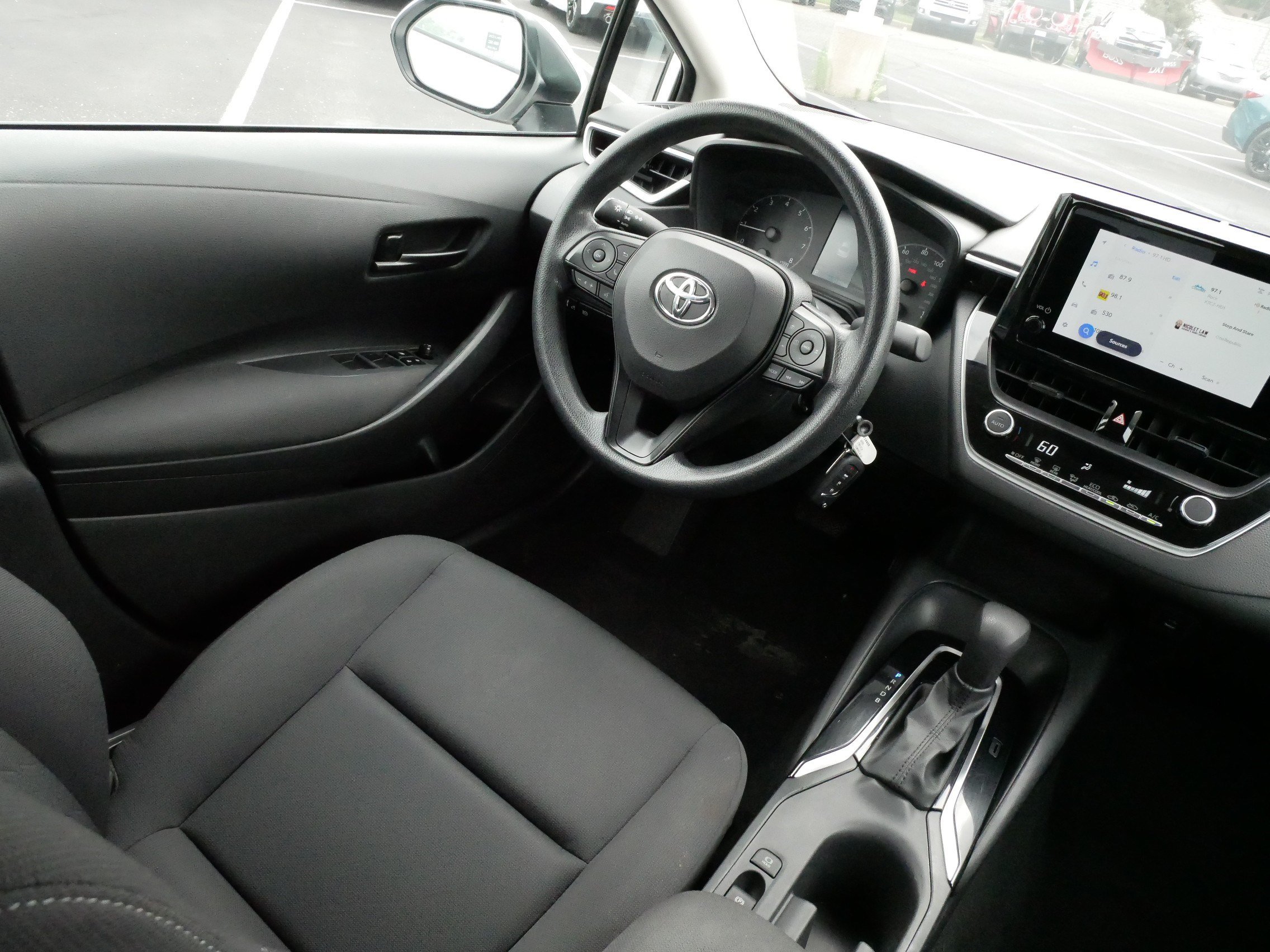 Certified 2023 Toyota Corolla LE FWD image 9
