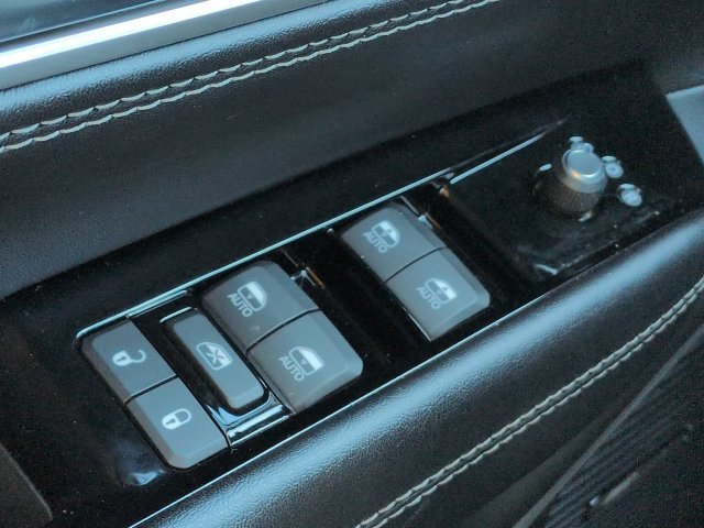 Used 2022 Jeep Wagoneer Series II w/ Premium Group I RWD image 27