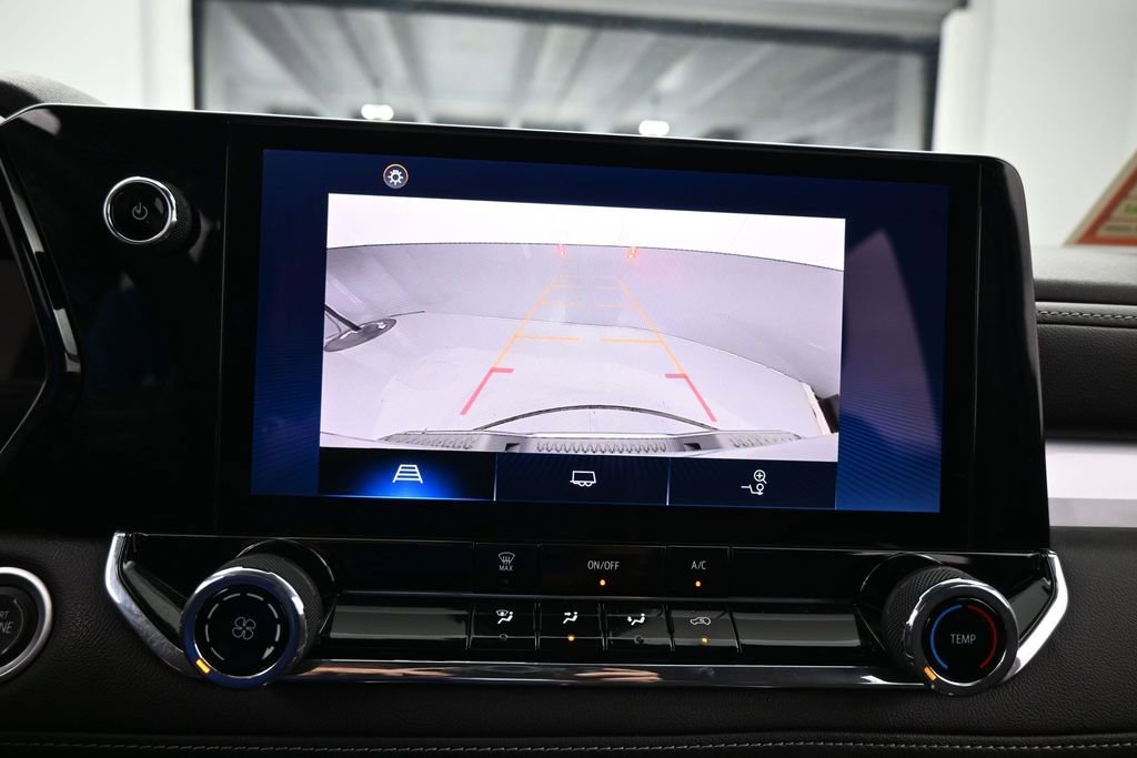 Used 2023 Chevrolet Colorado LT RWD image 20