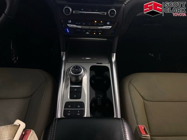 Used 2020 Ford Explorer Limited RWD image 23