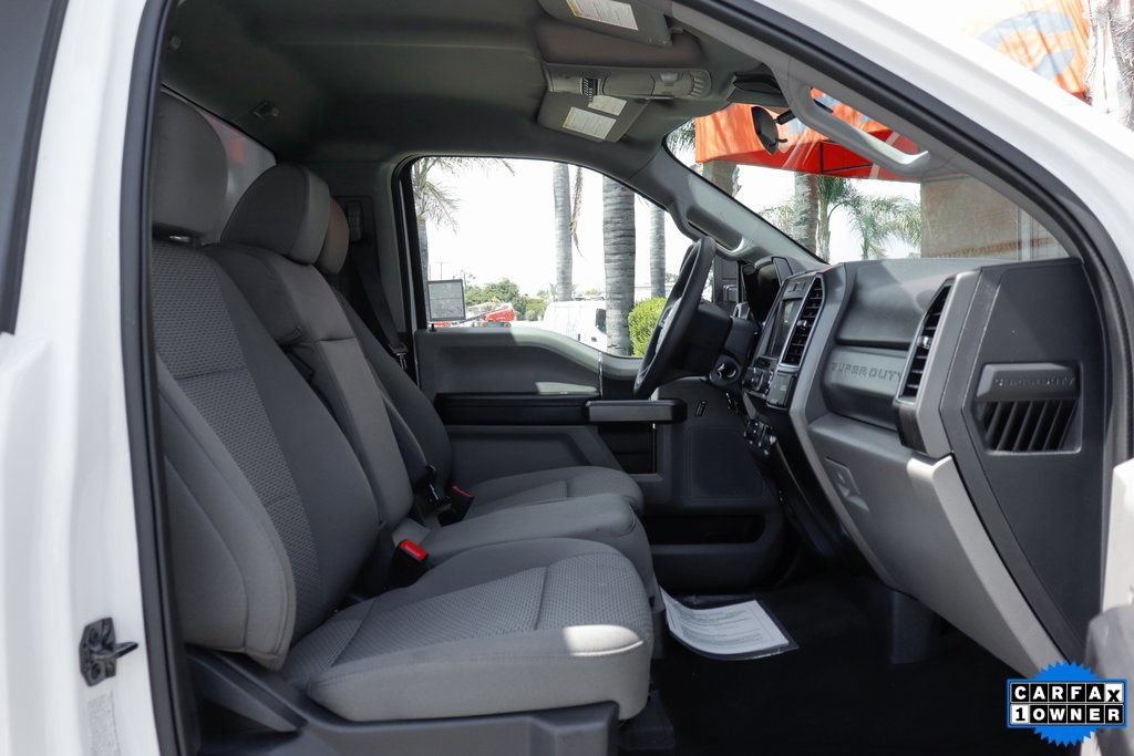 Used 2022 Ford F550 2WD Regular Cab Super Duty w/ XLT Value Package image 38
