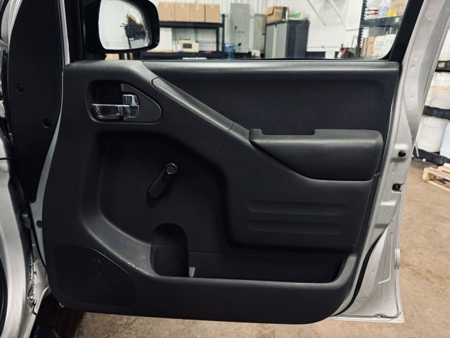 Used 2018 Nissan Frontier S image 12