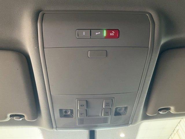 Used 2022 Volkswagen Atlas SE image 17