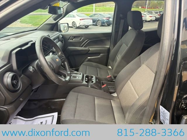 Used 2023 Chevrolet Colorado W/T RWD image 10
