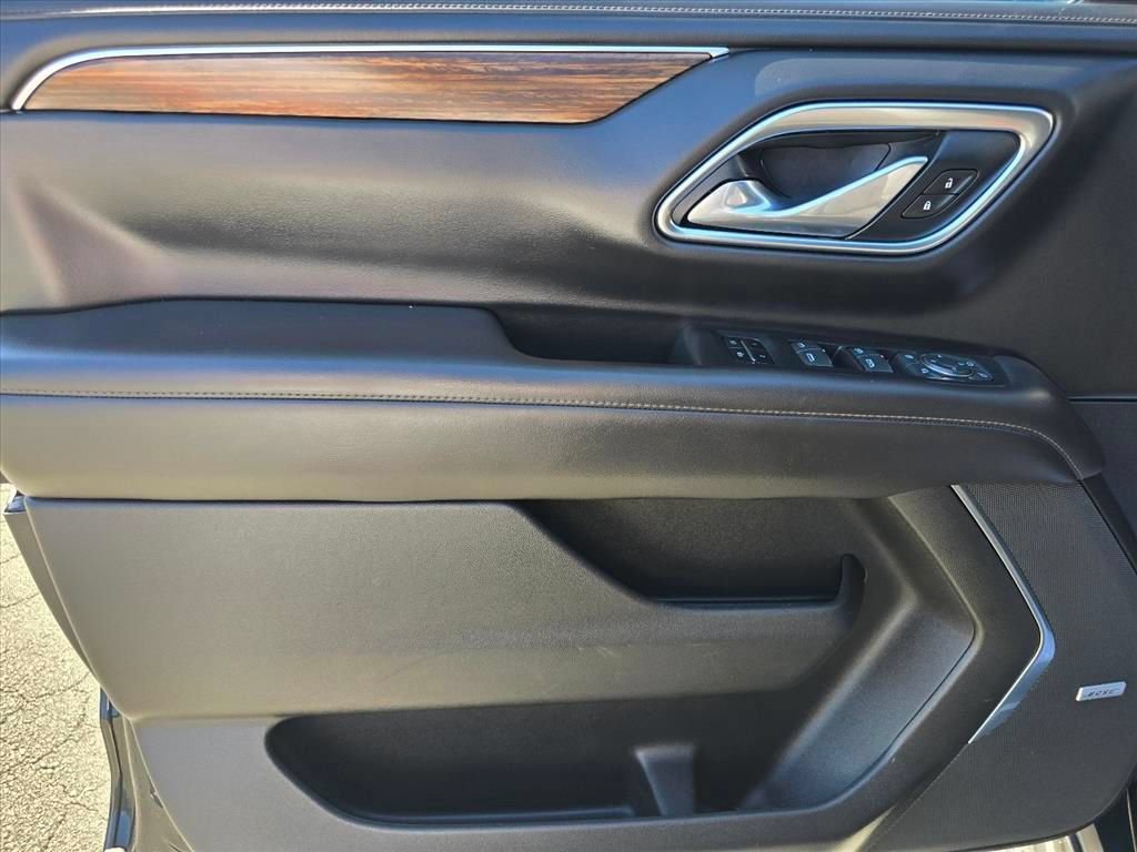 Used 2021 Chevrolet Tahoe High Country AWD/4WD image 11