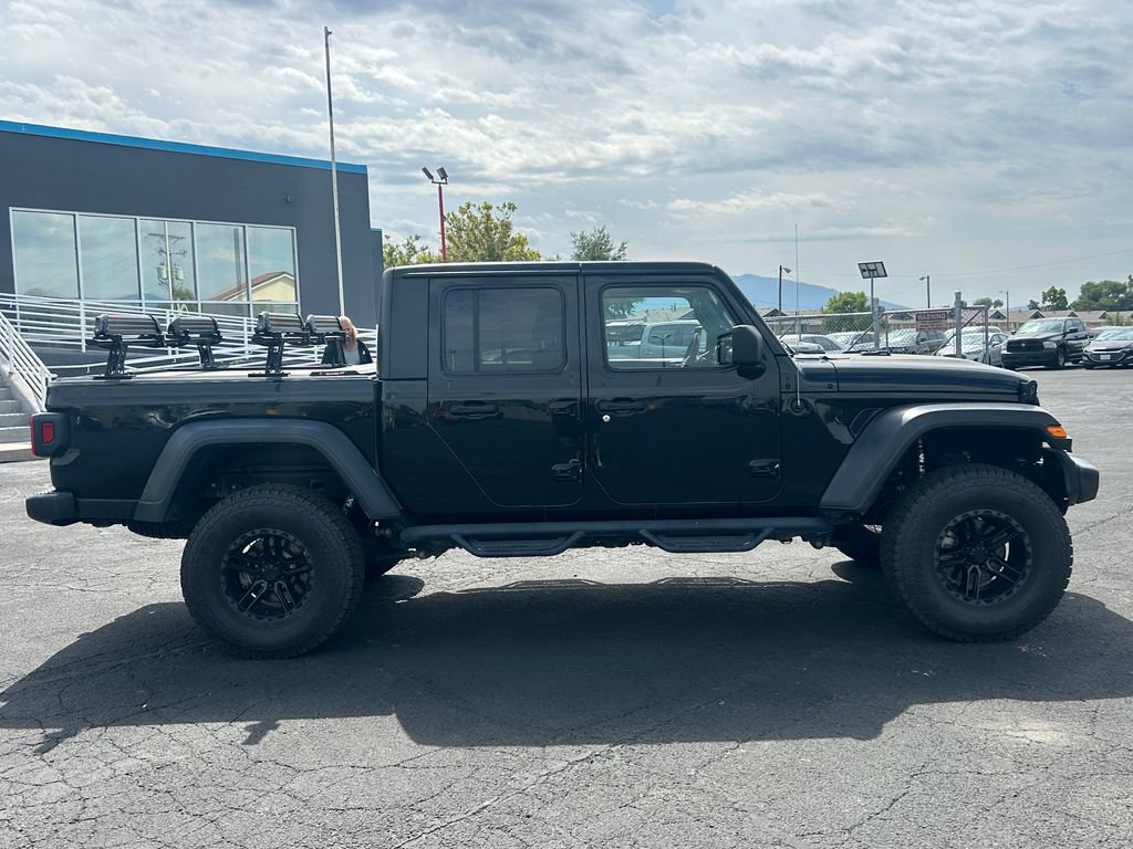 Used 2020 Jeep Gladiator Sport w/ Quick Order Package 24S AWD/4WD image 2
