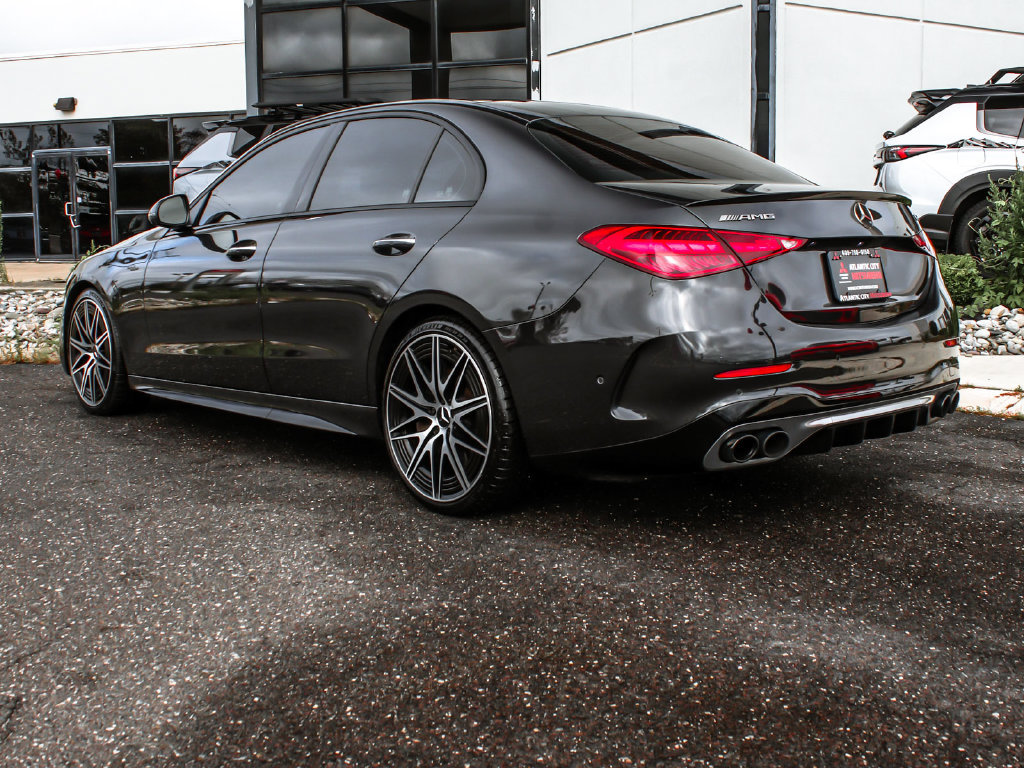 Used 2023 Mercedes-Benz C 43 AMG 4MATIC Sedan image 4