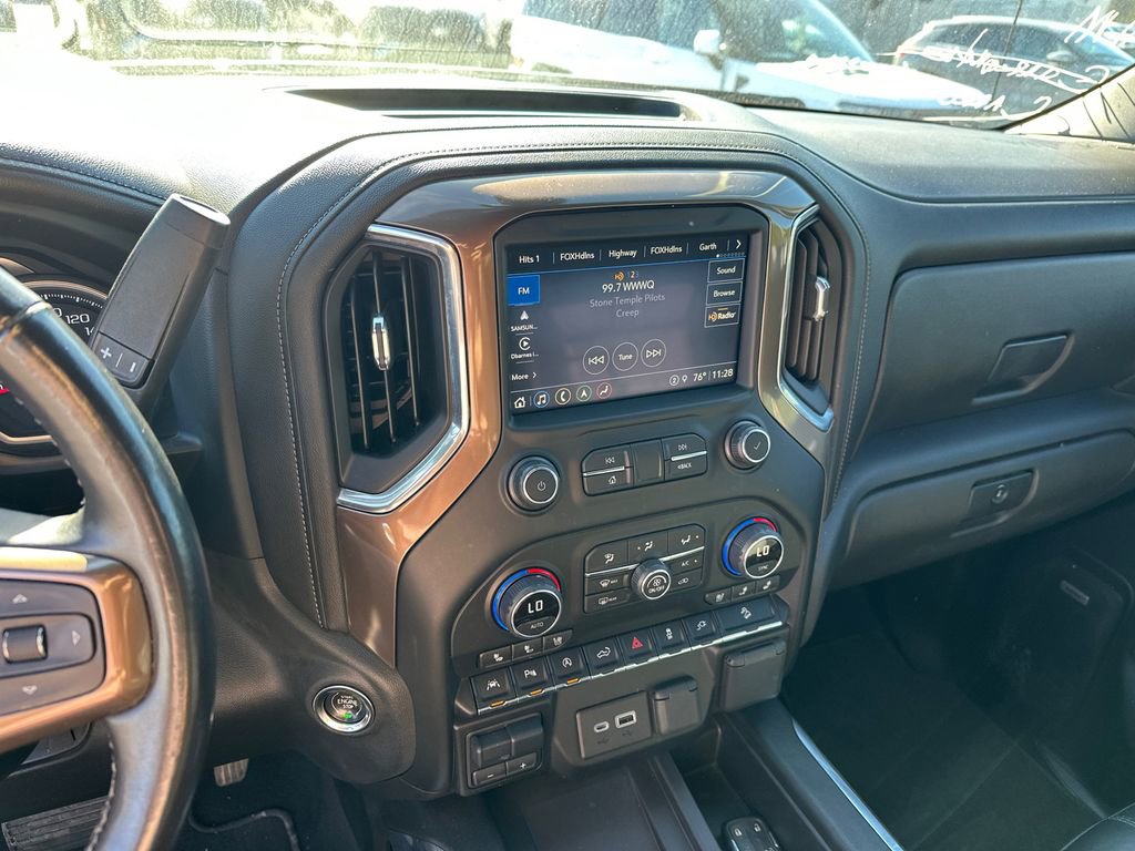 Used 2021 Chevrolet Silverado 1500 High Country w/ Technology Package image 28