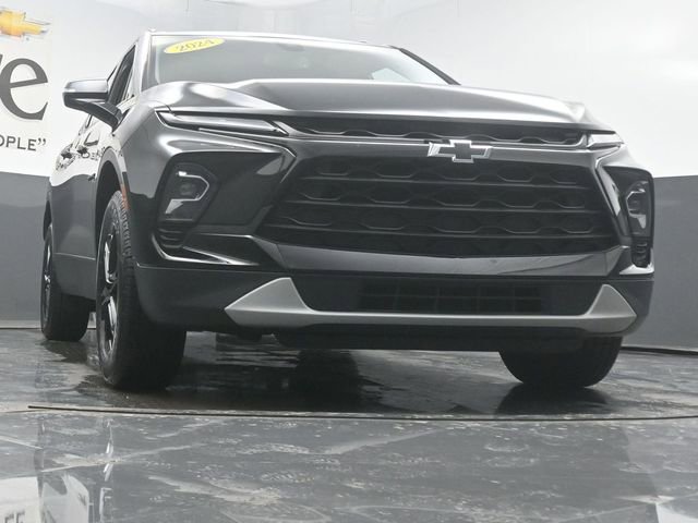 Used 2024 Chevrolet Blazer LT w/ Midnight/Sport Edition image 3