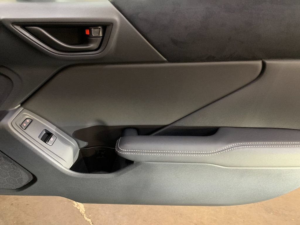 Used 2026 Toyota GR86 Premium w/ ALL Weather Mat Package (TMS) RWD image 19