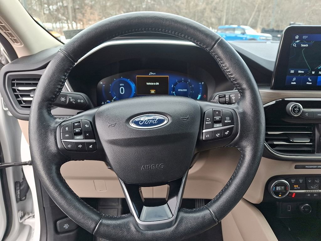 Certified 2020 Ford Escape Titanium image 19