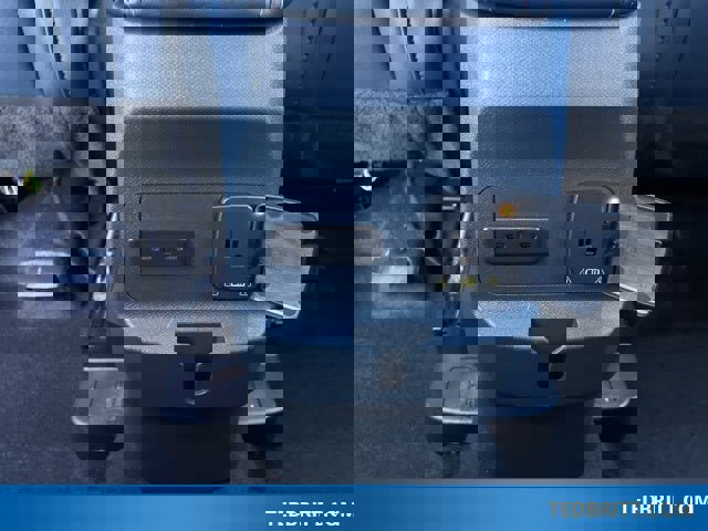 Certified 2025 Ford Maverick Lariat w/ 4K Tow Package image 17