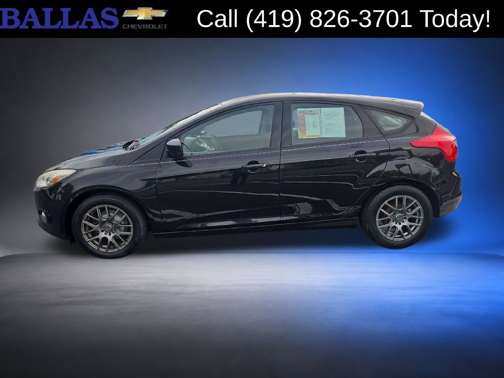 Used 2012 Ford Focus SE FWD image 2