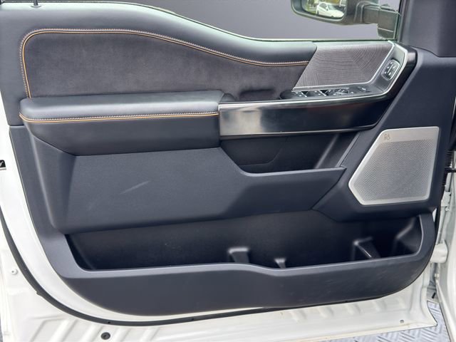 Used 2023 Ford F350 Platinum AWD/4WD image 12