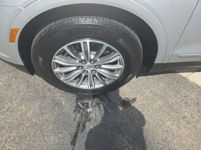 Used 2019 Cadillac XT5 Luxury FWD image 15