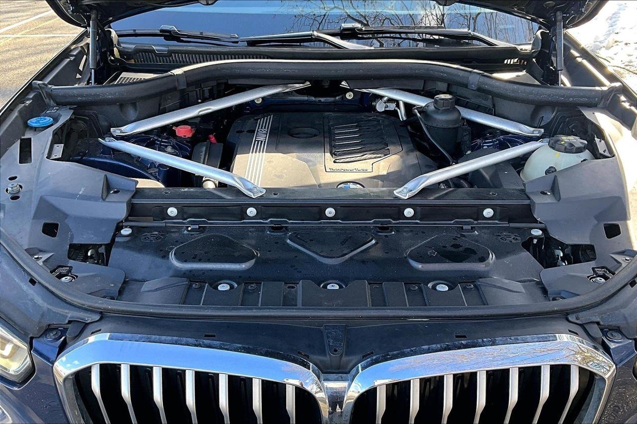 Used 2019 BMW X5 xDrive40i w/ M Sport Package image 30