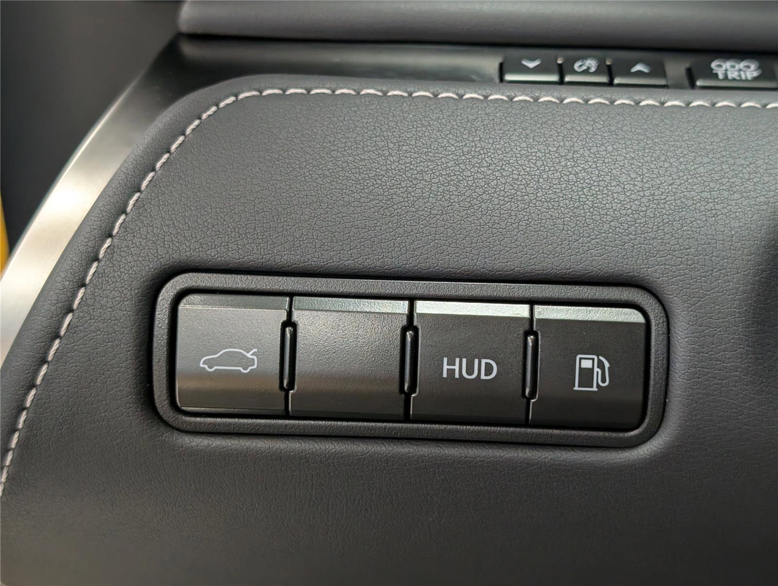 Certified 2025 Lexus LC 500 Convertible image 20