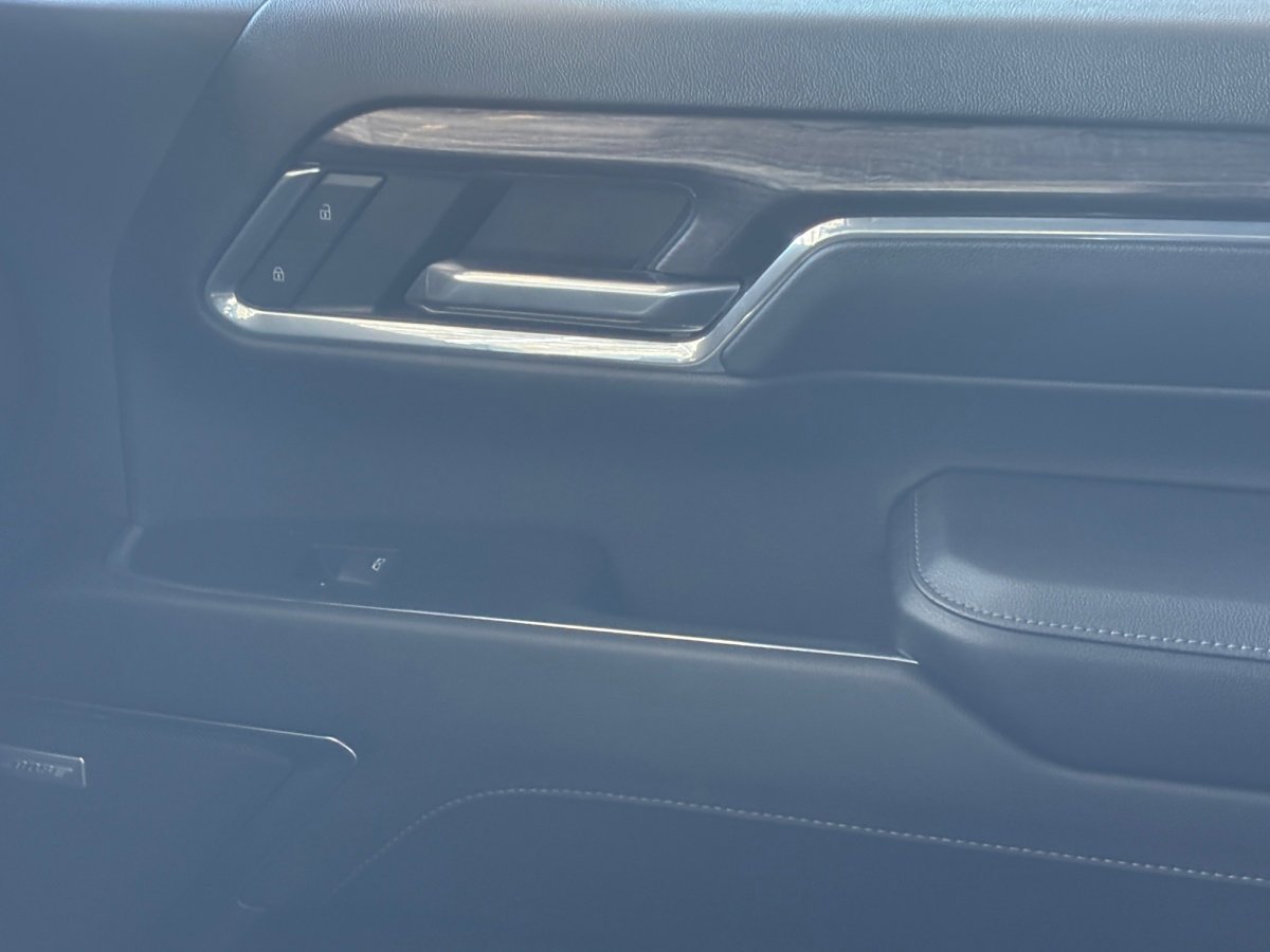 Used 2024 Chevrolet Silverado 3500 LTZ w/ LTZ Plus Package image 30